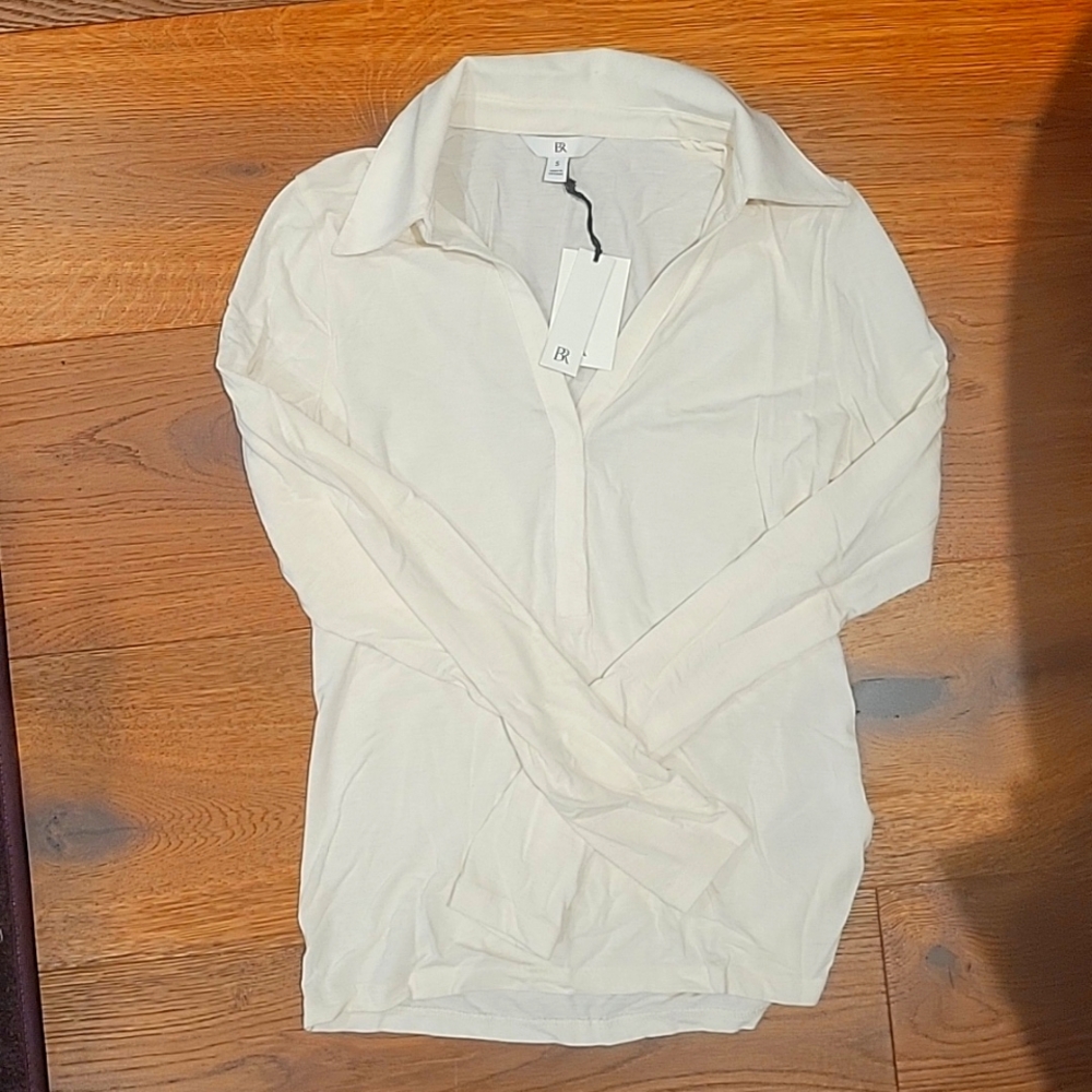 NWT! Banana Republic placket cream knit top size S